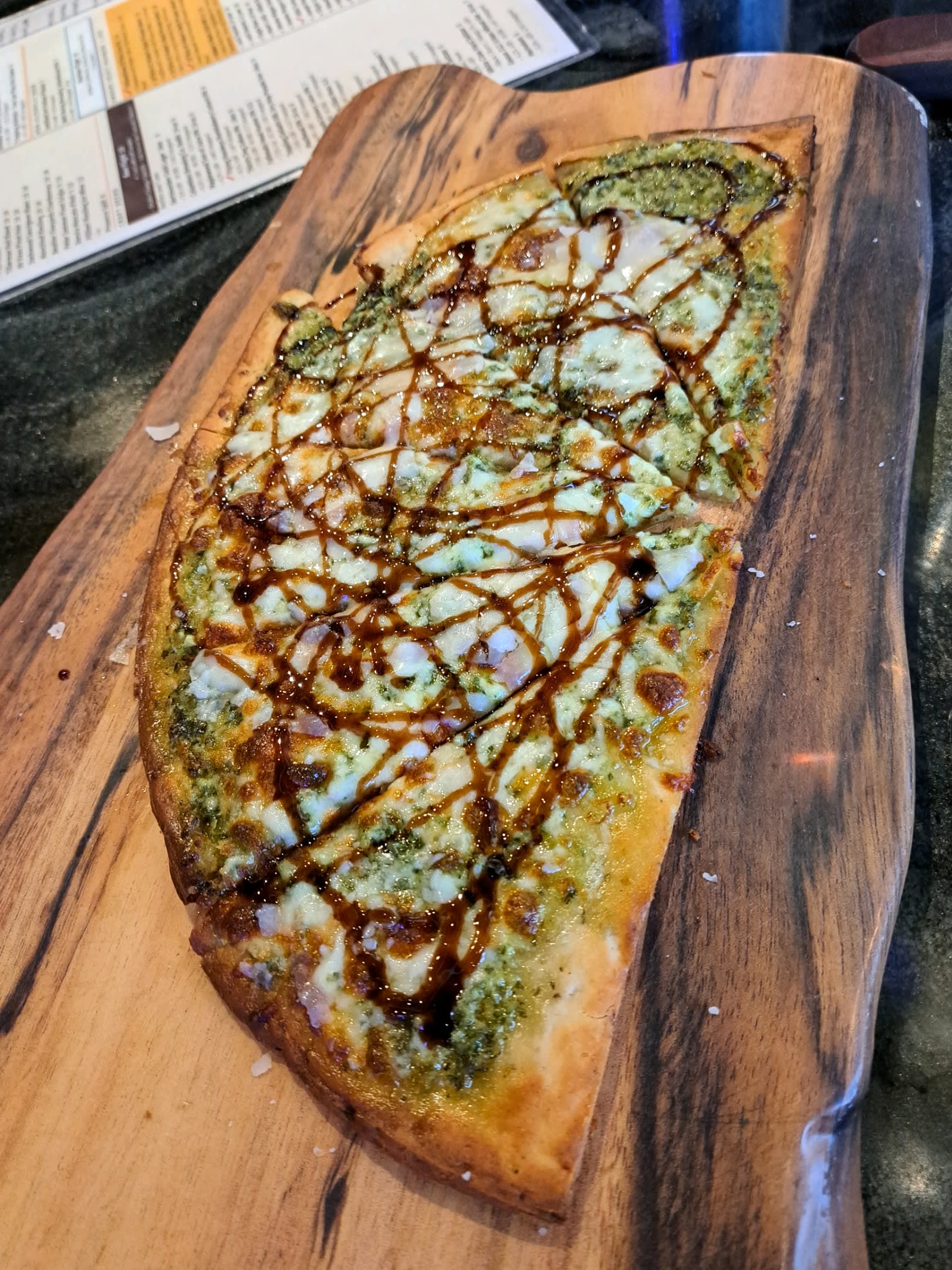 pesto pizza