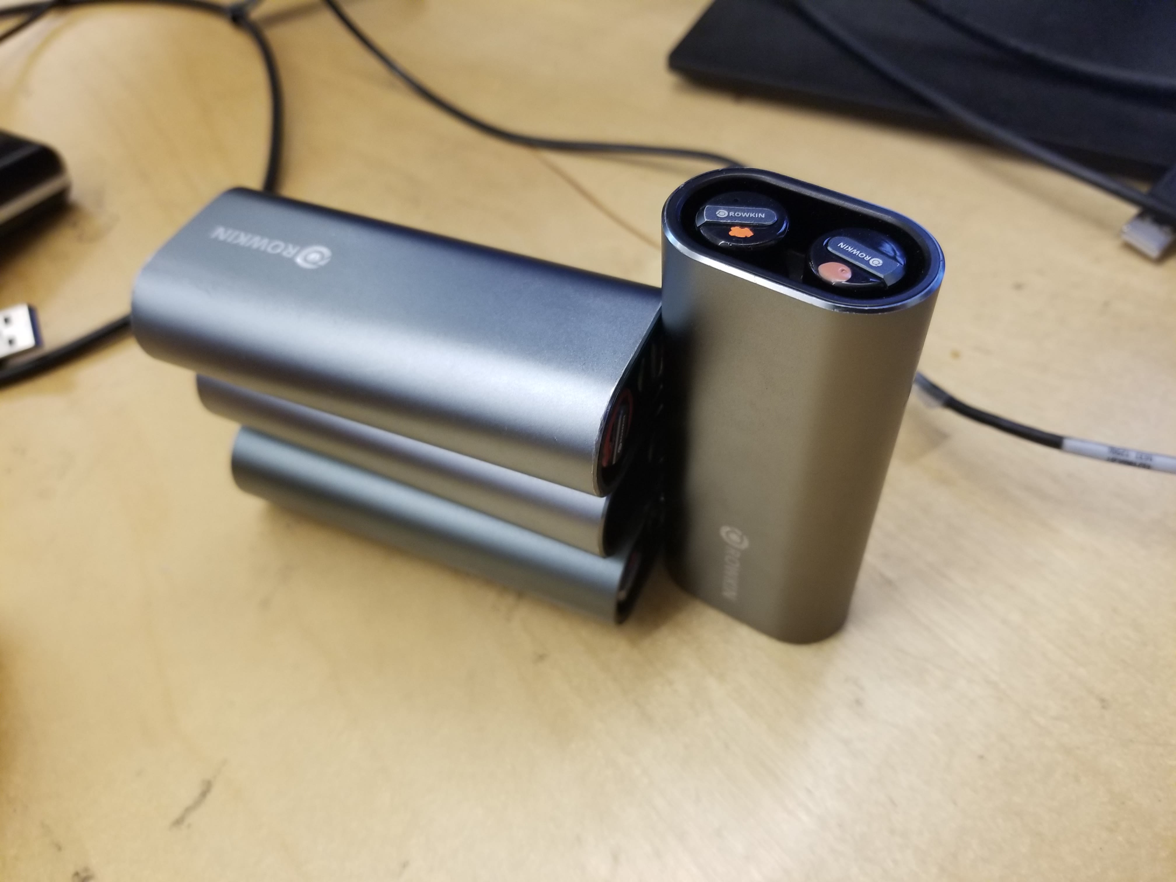 Rowkin Bit Charge Addict