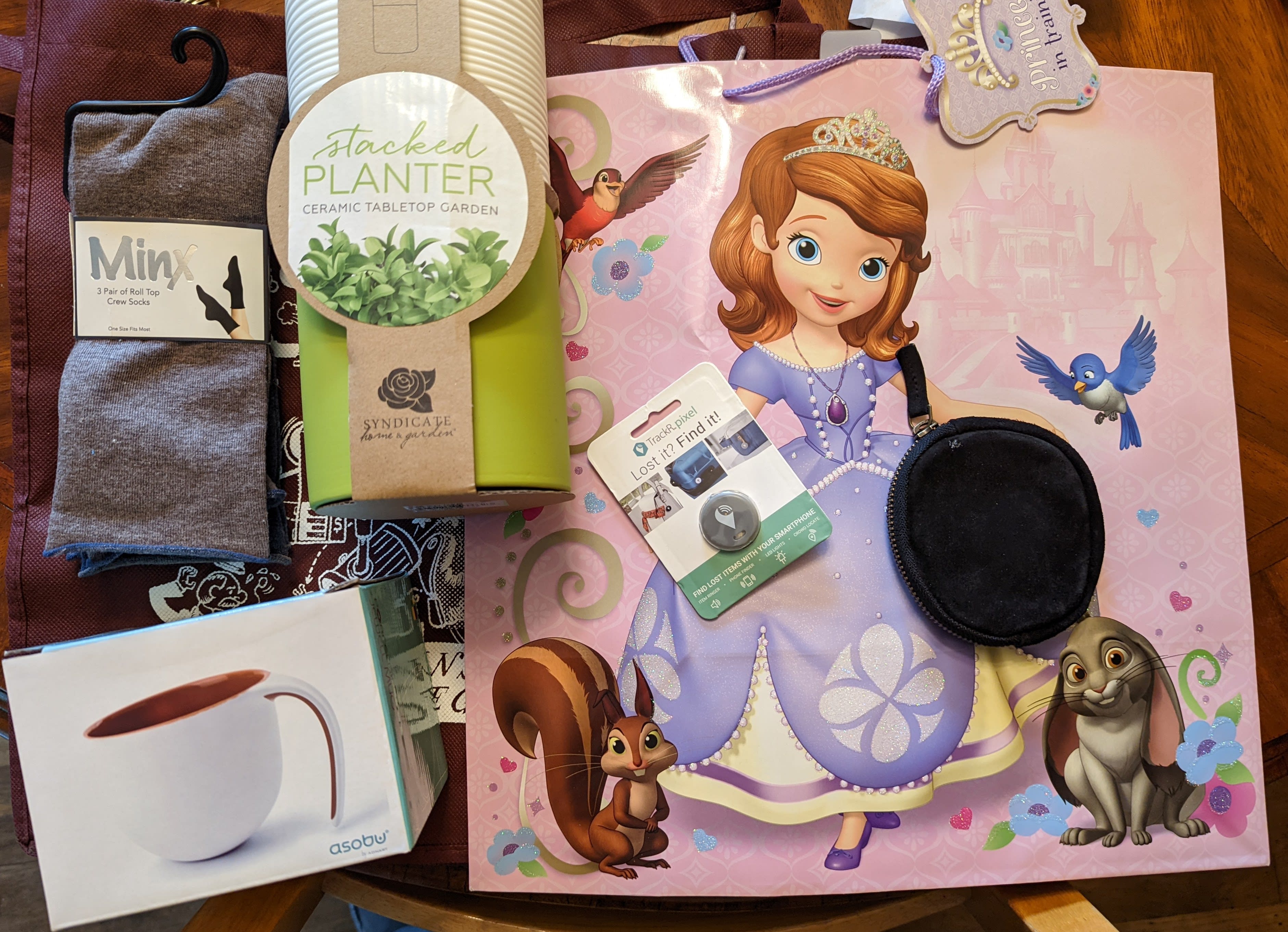 A bunch of very meh good all laid out together