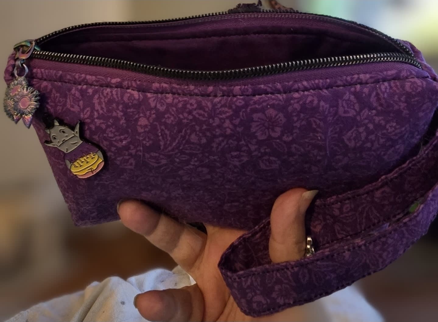 The inside is just as pretty!