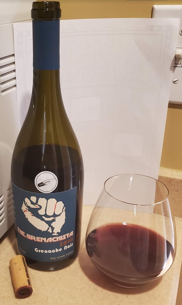 Grenachista bottle with glass and cork