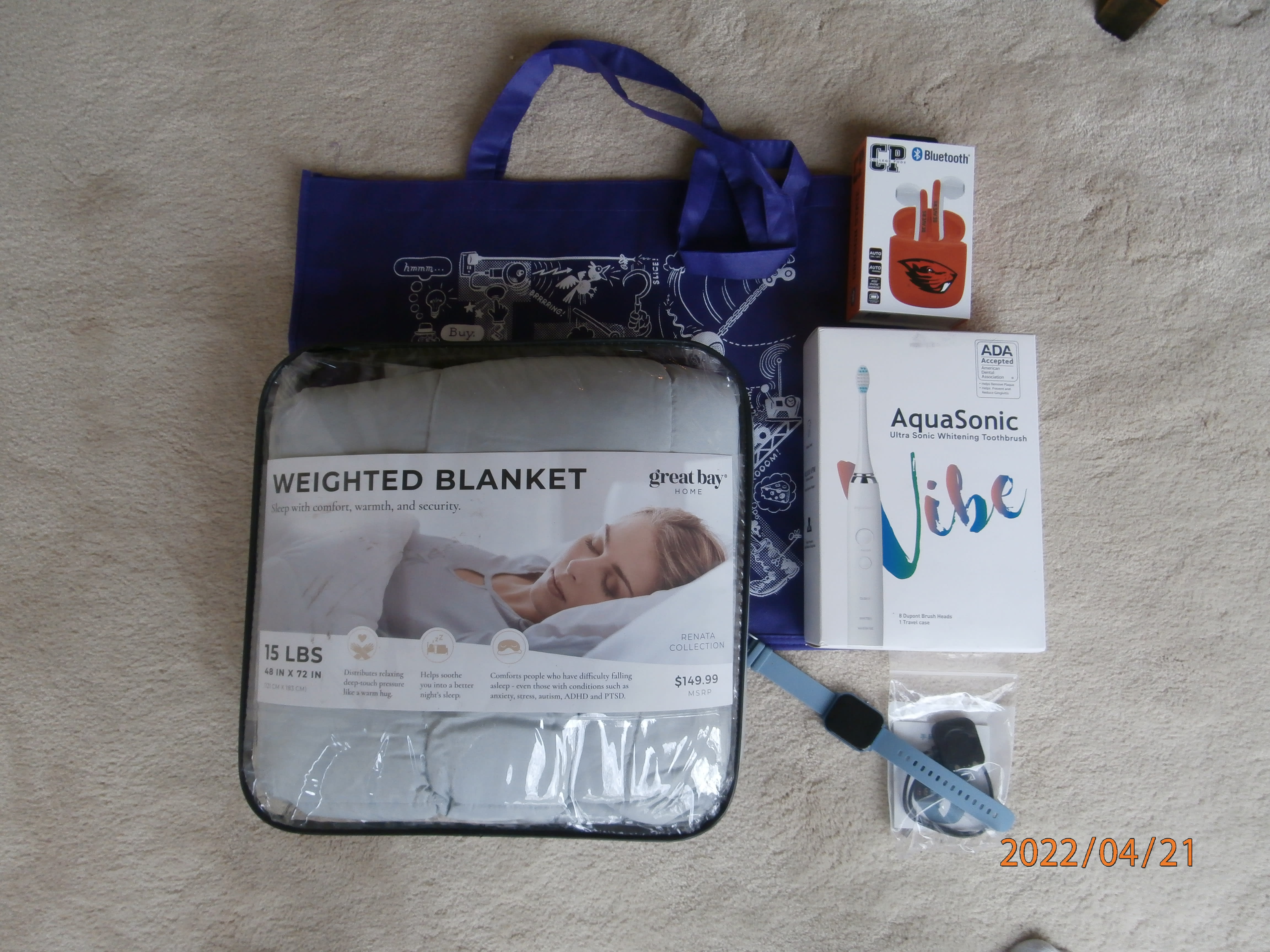 Don't miss the background bag!