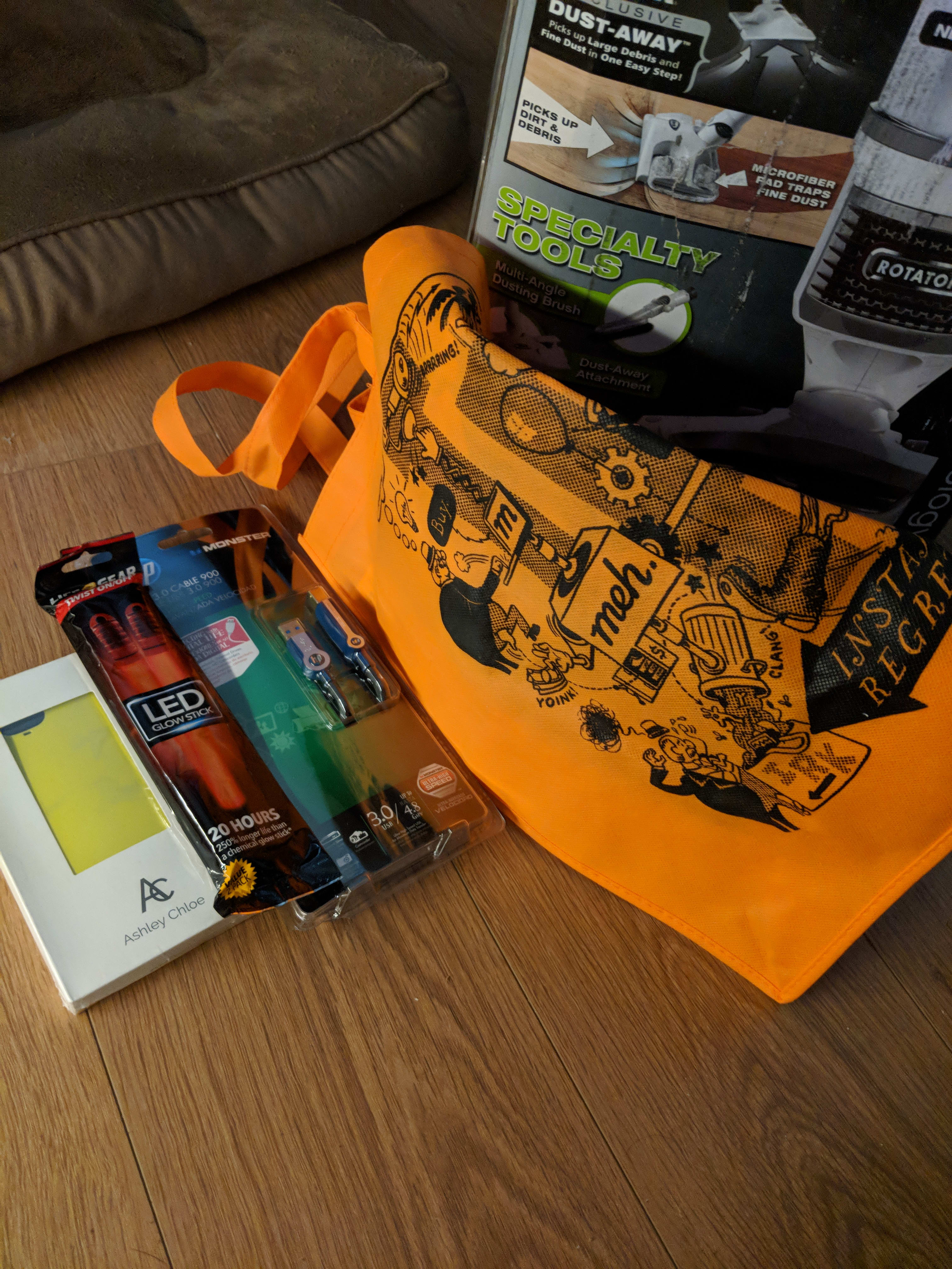 I got the IKR bag, glowsticks, USB 3.0 cable, iPhone 6 case, and an incomplete Shark vacuum