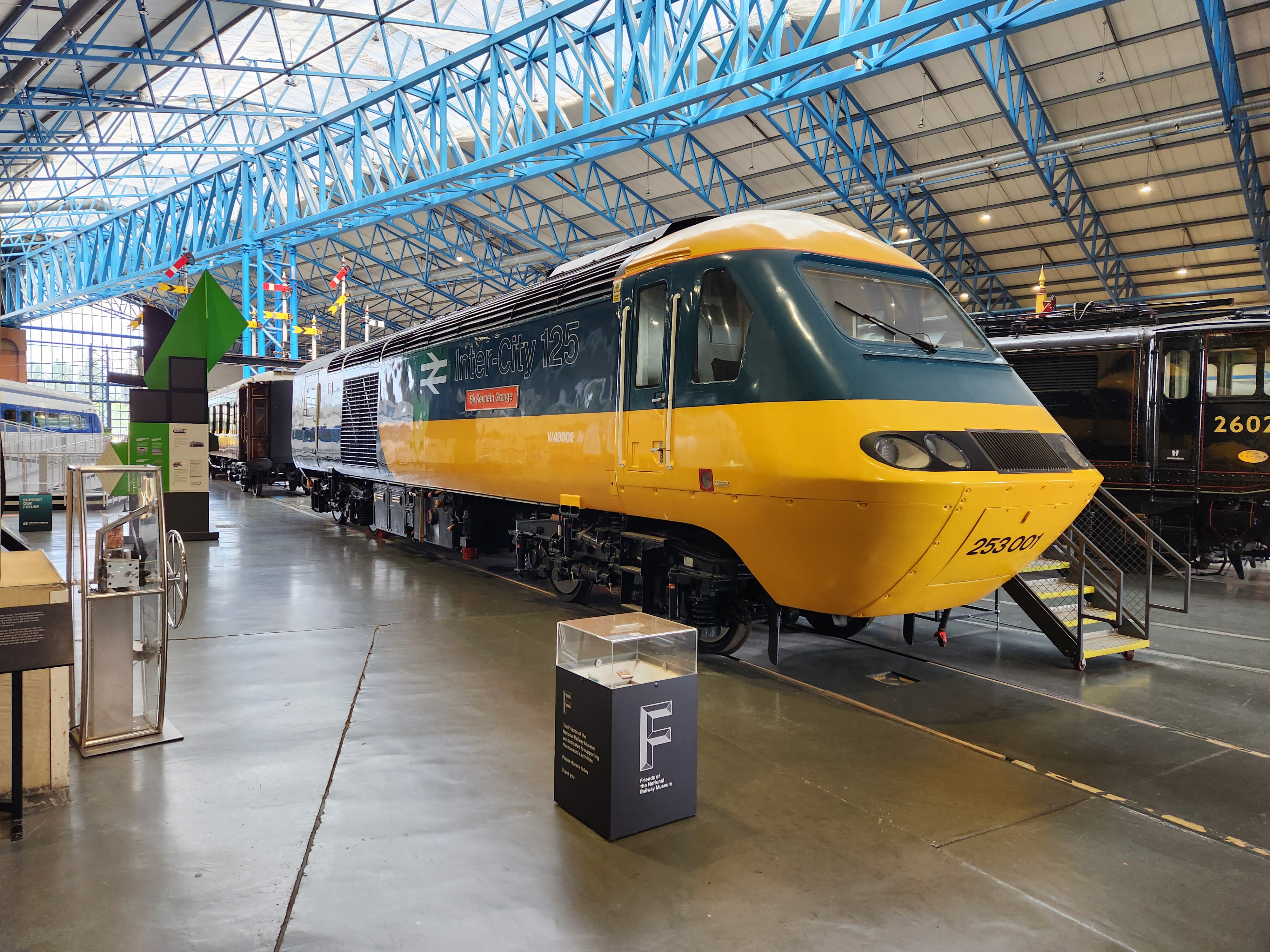 HST 125 diesel locomotive at the National Railway Museum in York