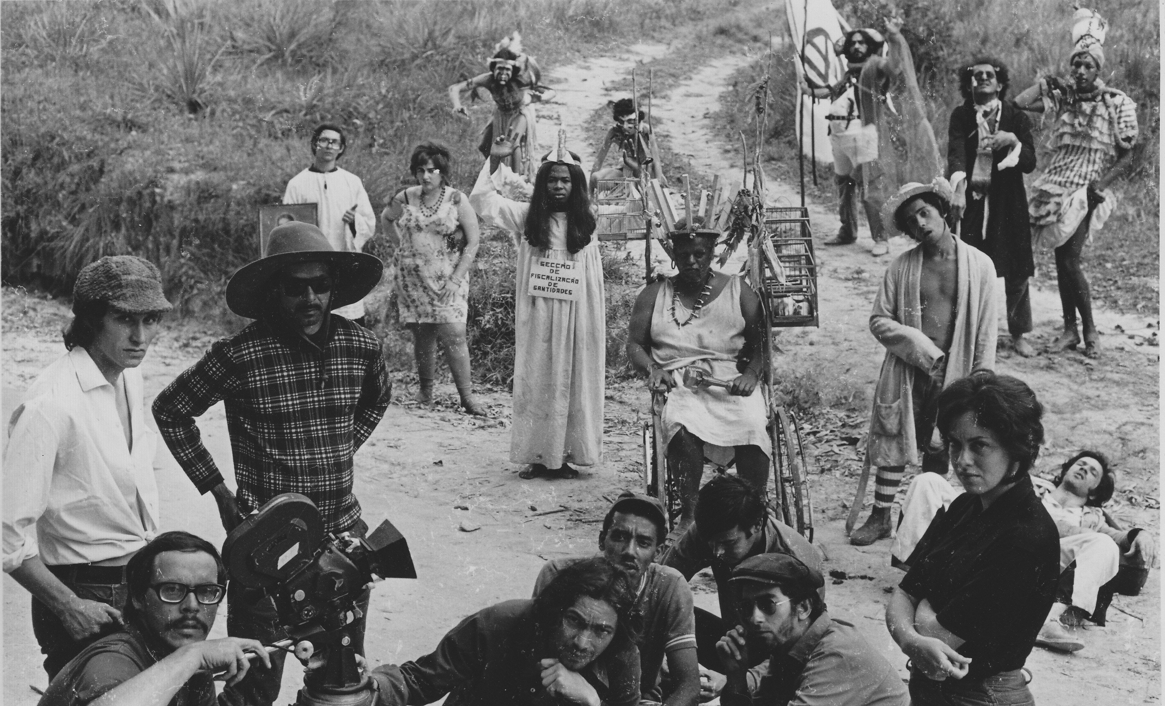 marginal-trashy-scene