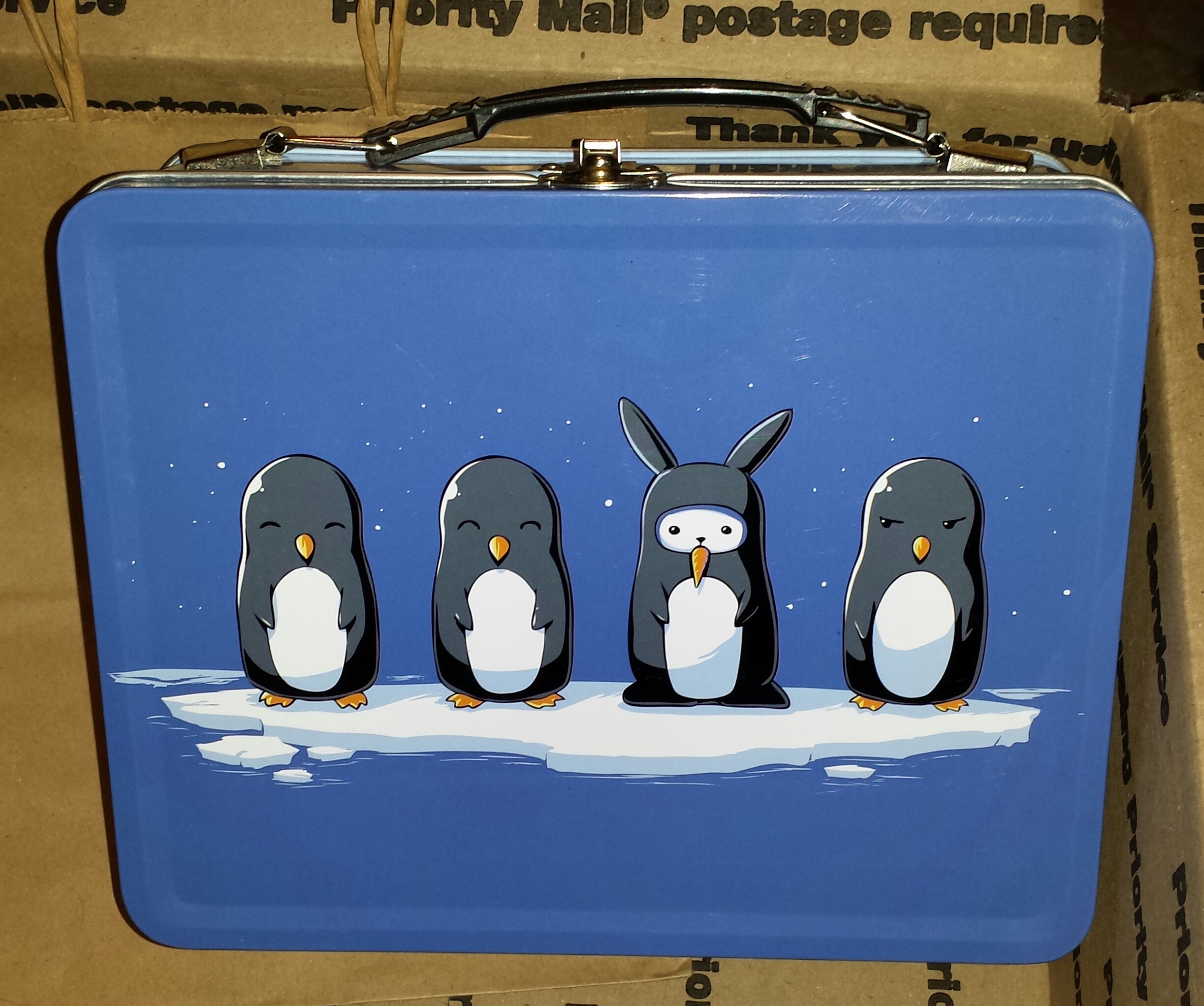 One of my favorite Wooter shirt designs in a lunchbox! !