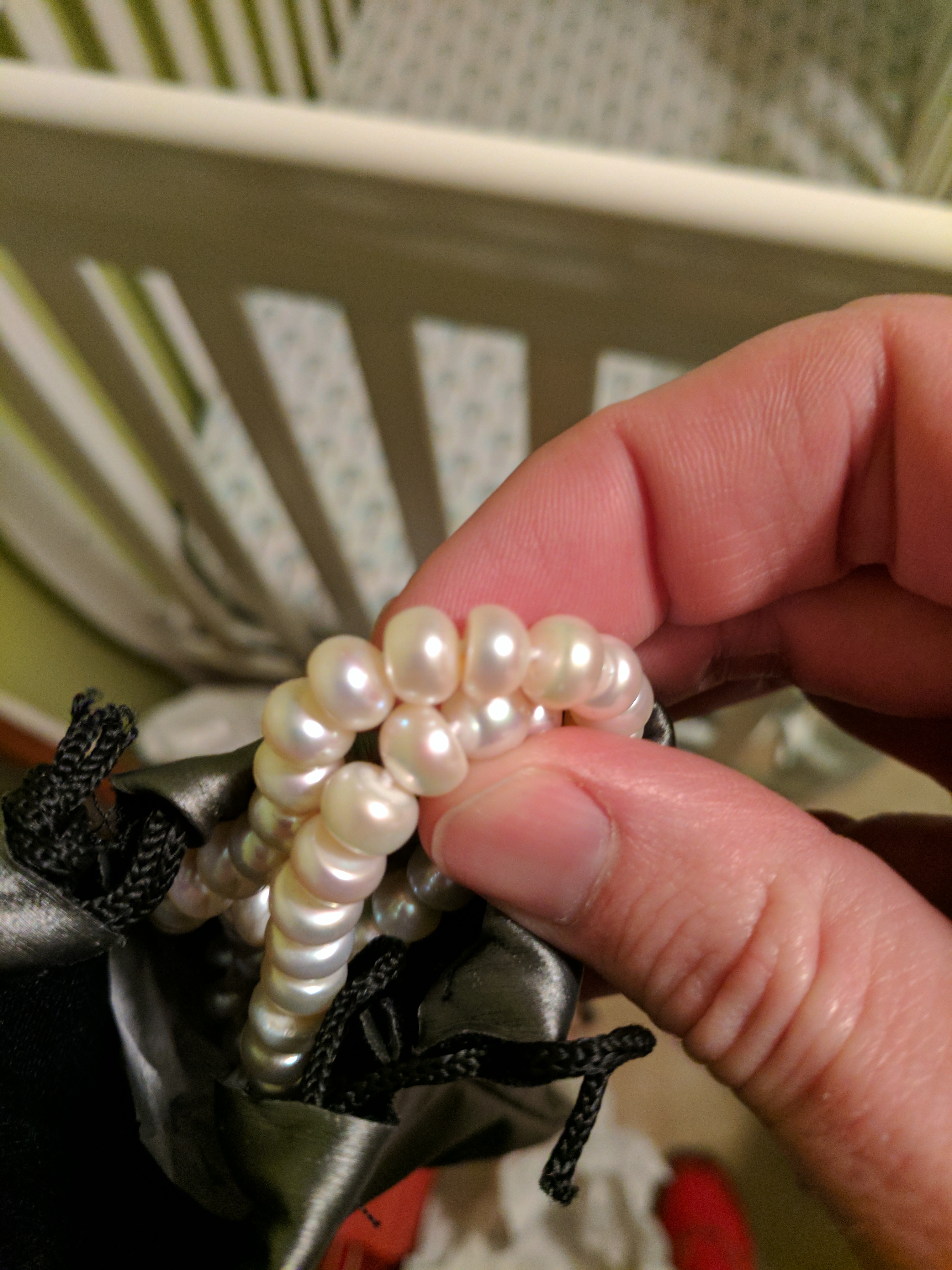 Flat bottom pearls