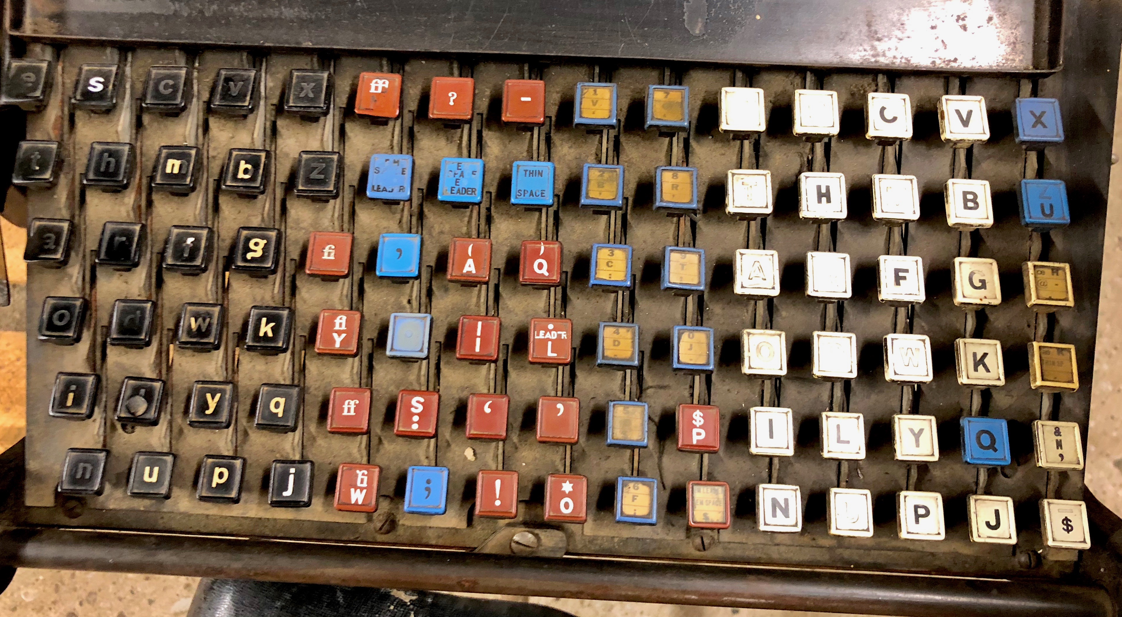 Standard Linotype keyboard