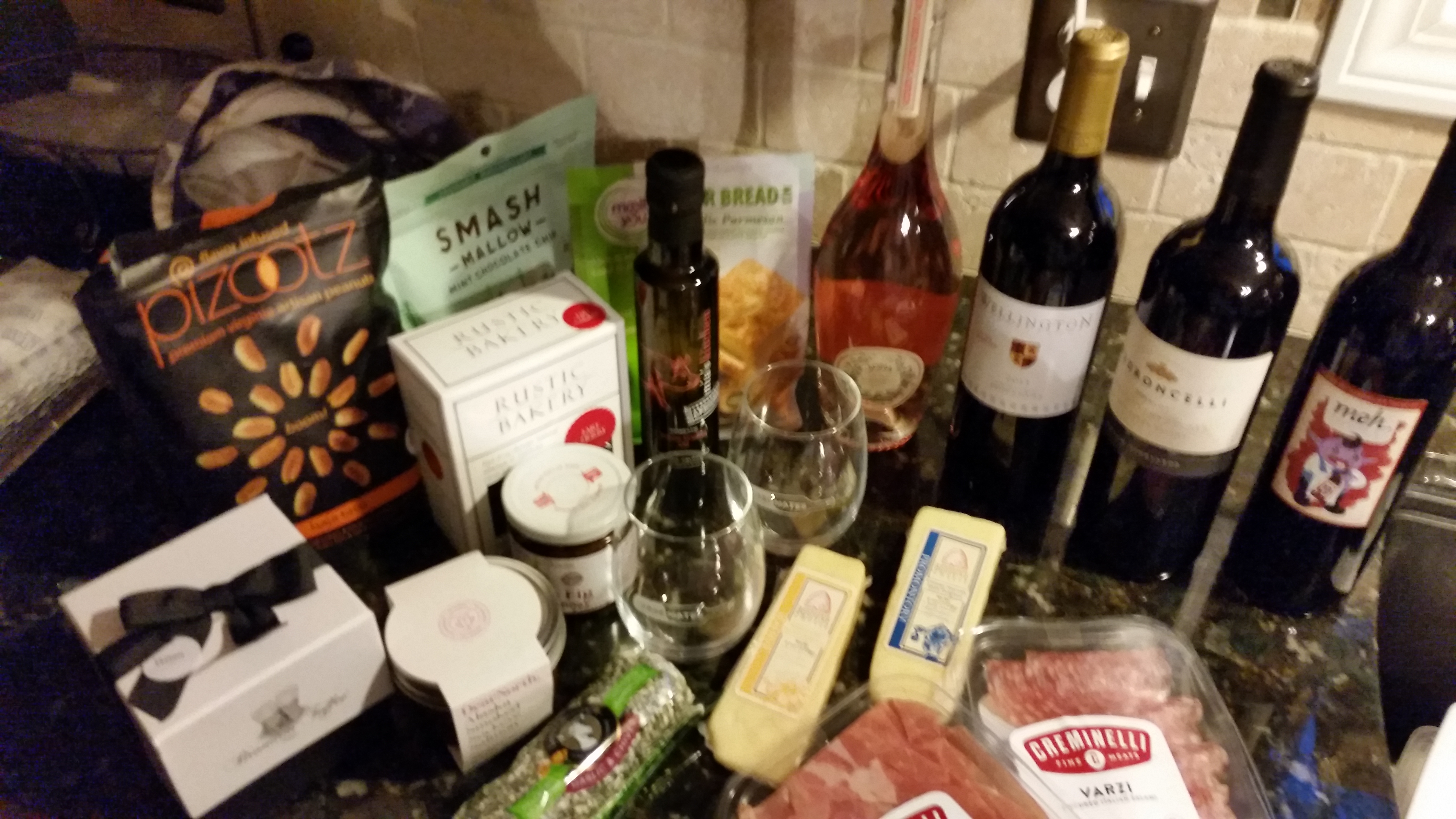 Yay! My party box is here too. Sophia rose, 2014 Meh Zin, 2011 Wellington zin and 2012 Pedronchelli merlot and mint chocolate marshmallows