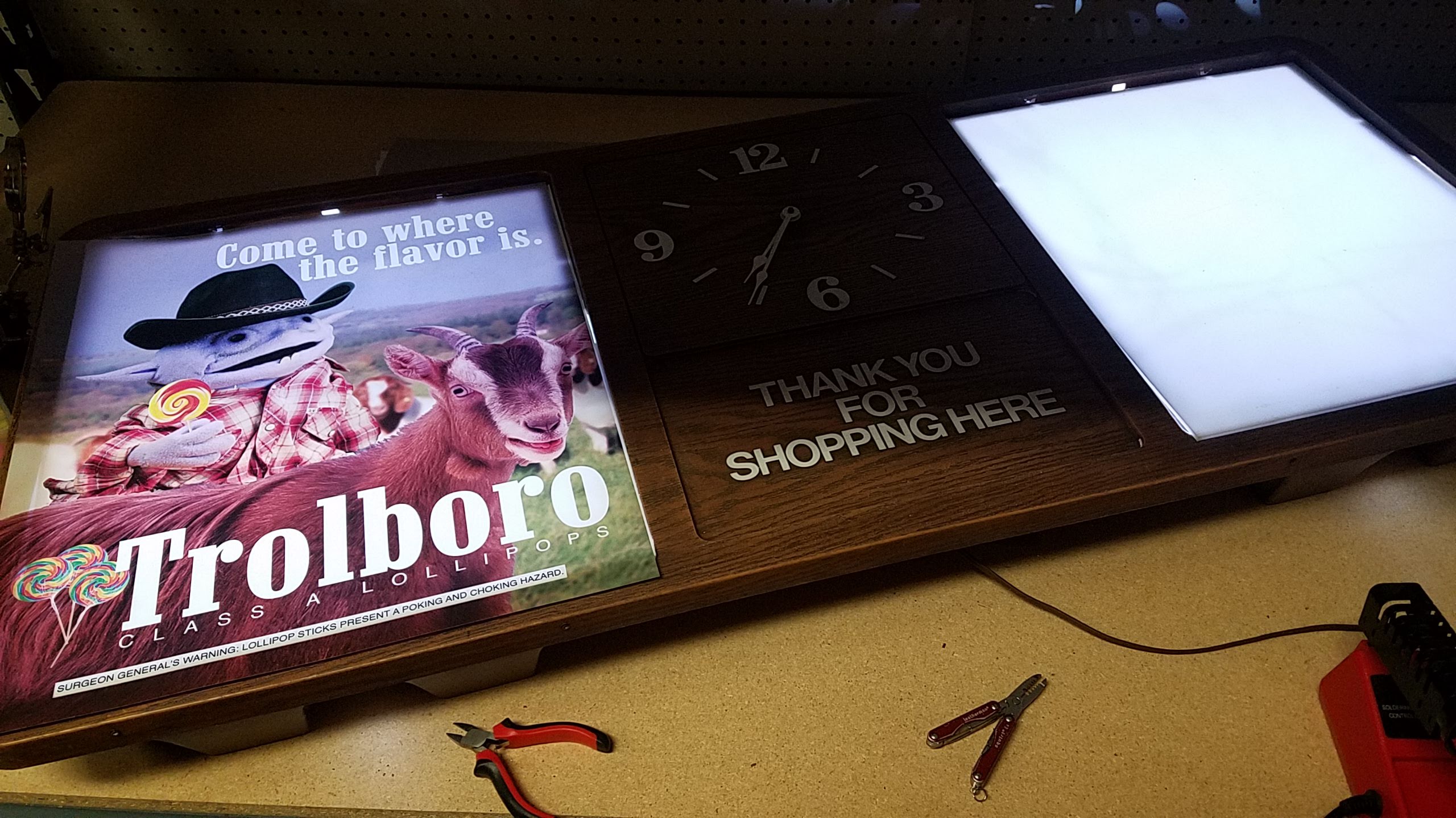 Trolboro Lollipops Sign