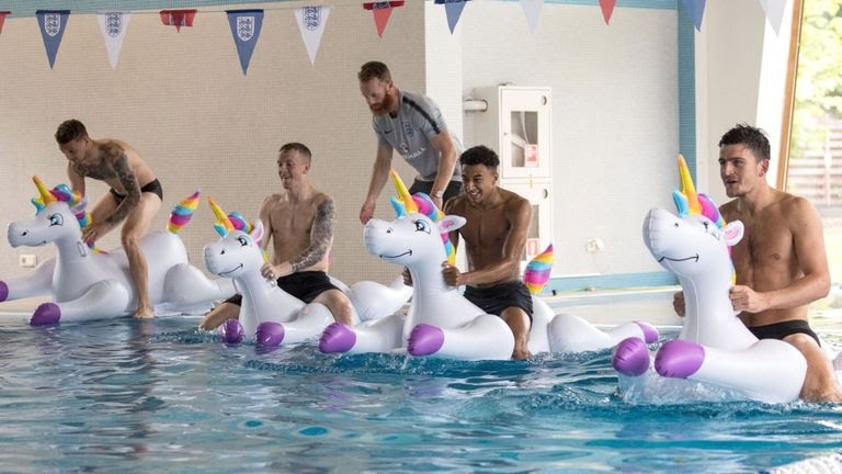 I like the guys, too.